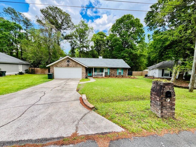 Foto del edificio - Available Now!