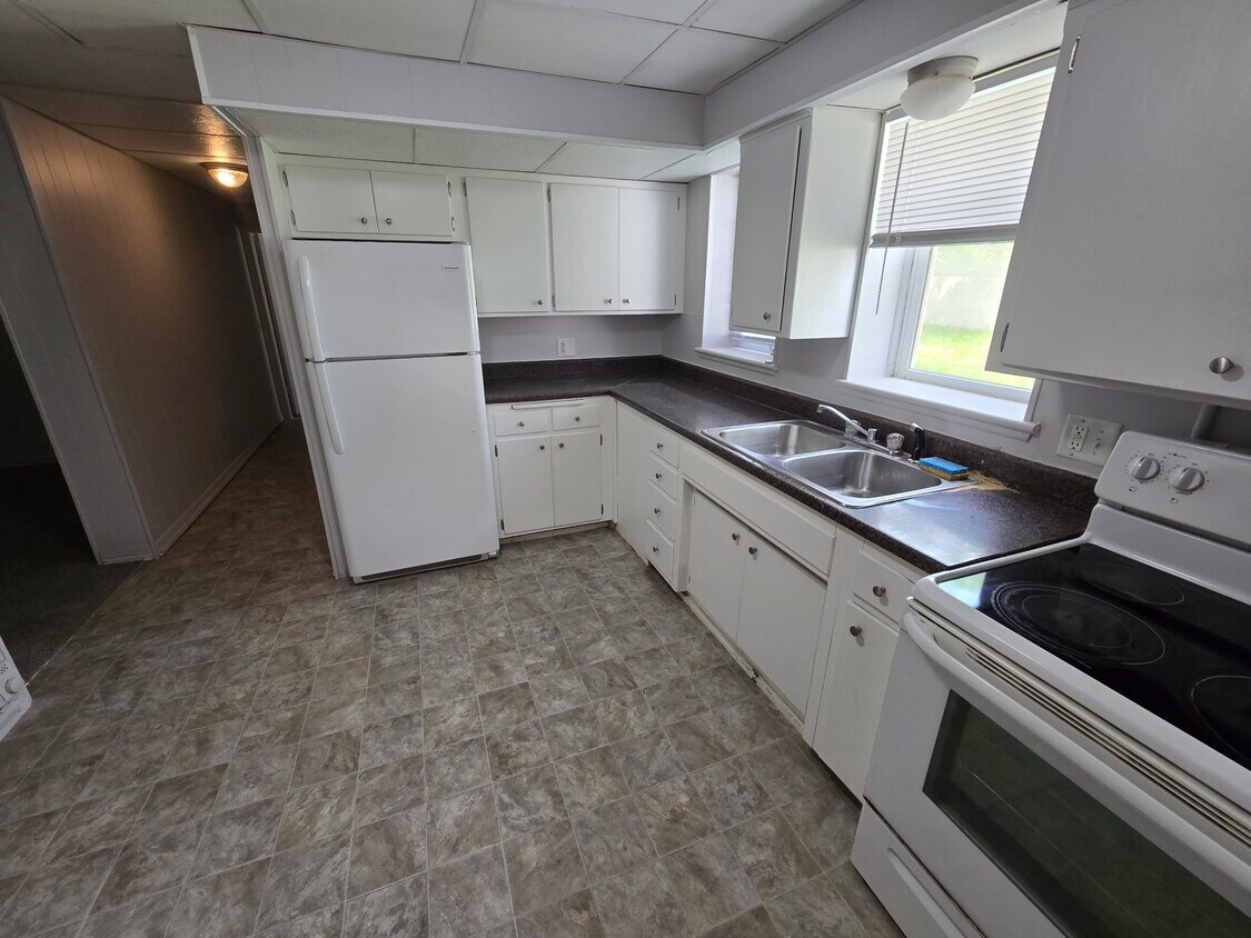 Foto principal - 322 Cottage Ave E