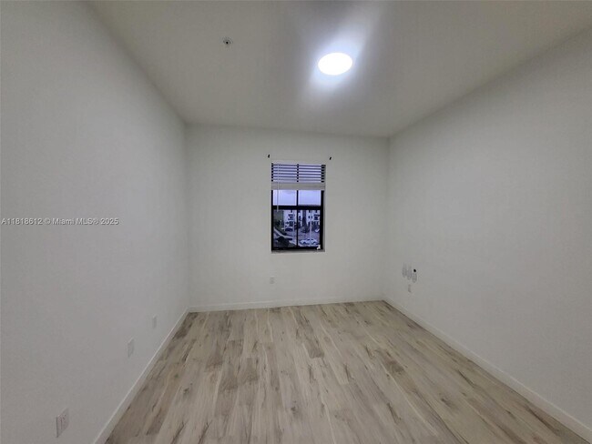 Building Photo - 15560 SW 136th St