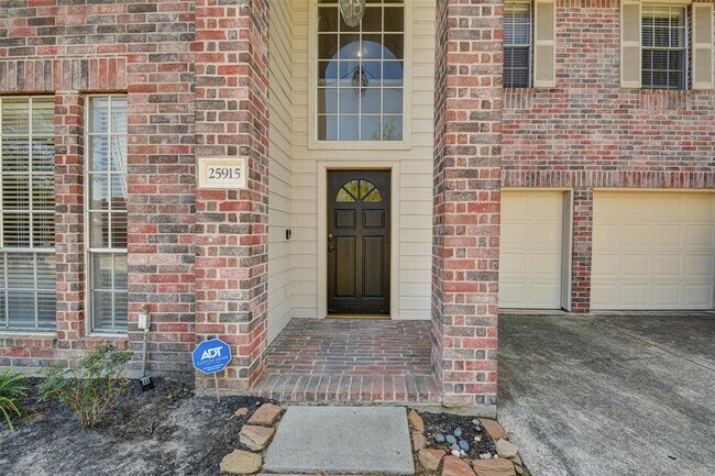 Building Photo - 25915 Drybrook Rd