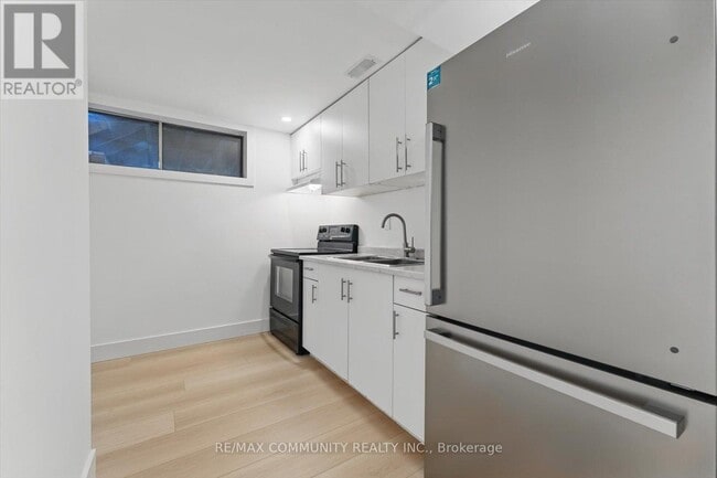 Building Photo - 90 Euclid Ave