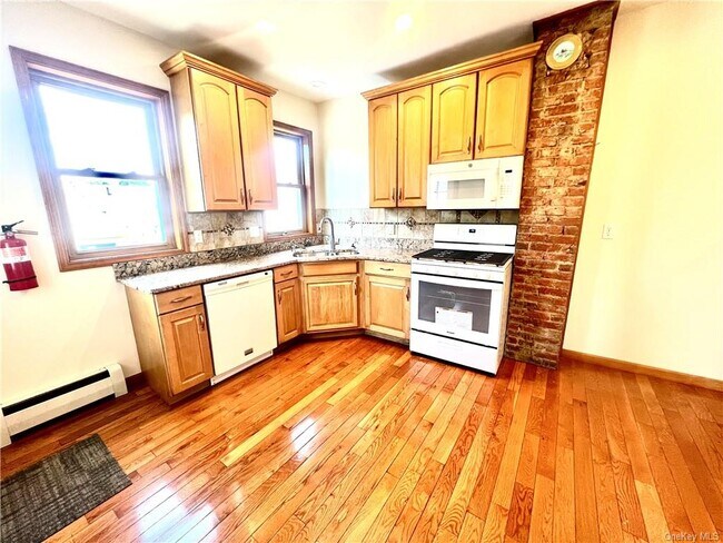 Building Photo - 45 Beattie Ave