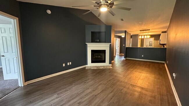 Foto del edificio - 4085 Remer Ct