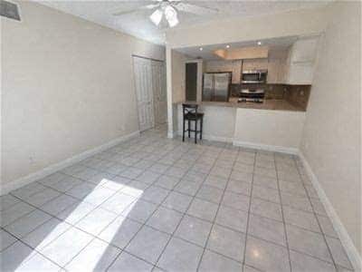 Building Photo - Beautifully maintained 2-bedroom, 2-bathroom