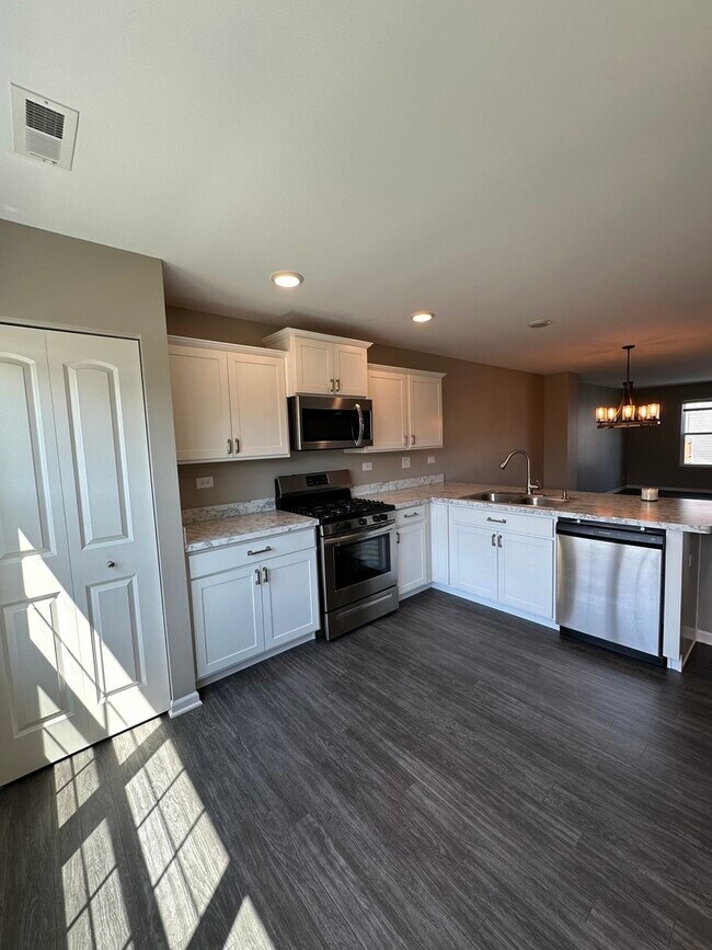 Foto del edificio - 2362 Upland Rd
