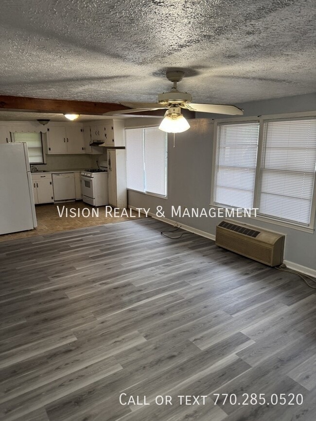 Foto del edificio - 1803 Carrollton Villa Rica Hwy