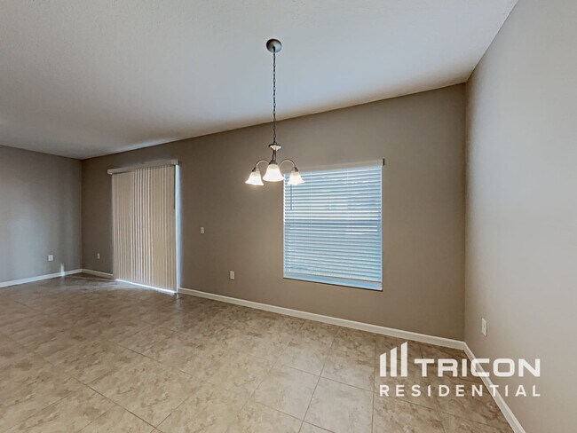 Building Photo - 180 Bella Verano Way
