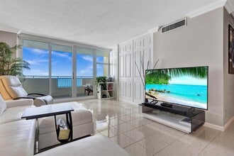 Building Photo - 3180 S Ocean Dr