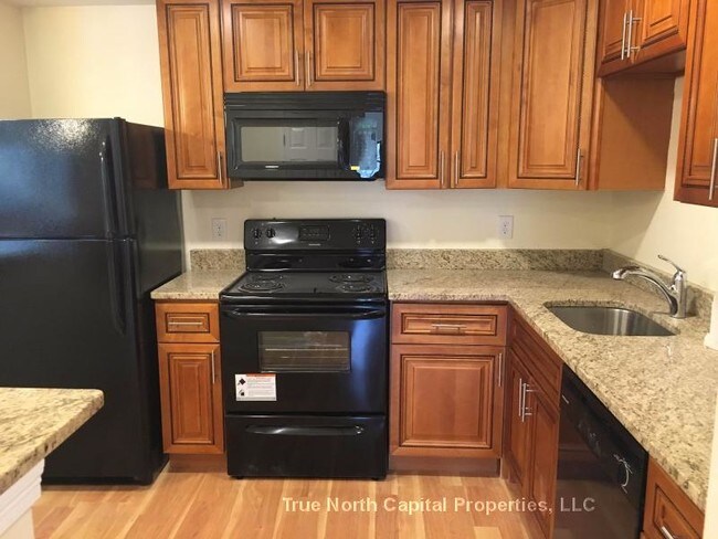 Foto del edificio - 757 Highland Ave