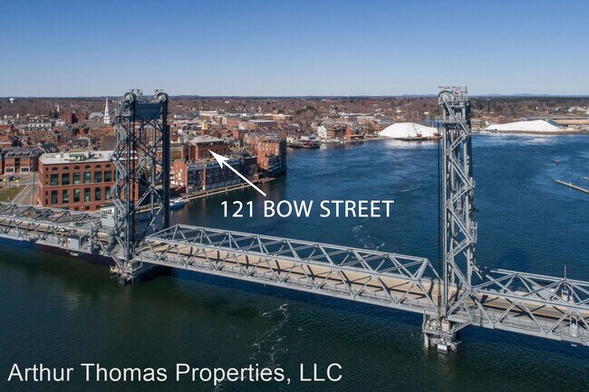 Foto del edificio - 2 br, 2.5 bath House - 121 Bow St. Unit A2