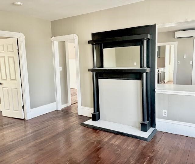 Foto del edificio - 653 Brock Ave