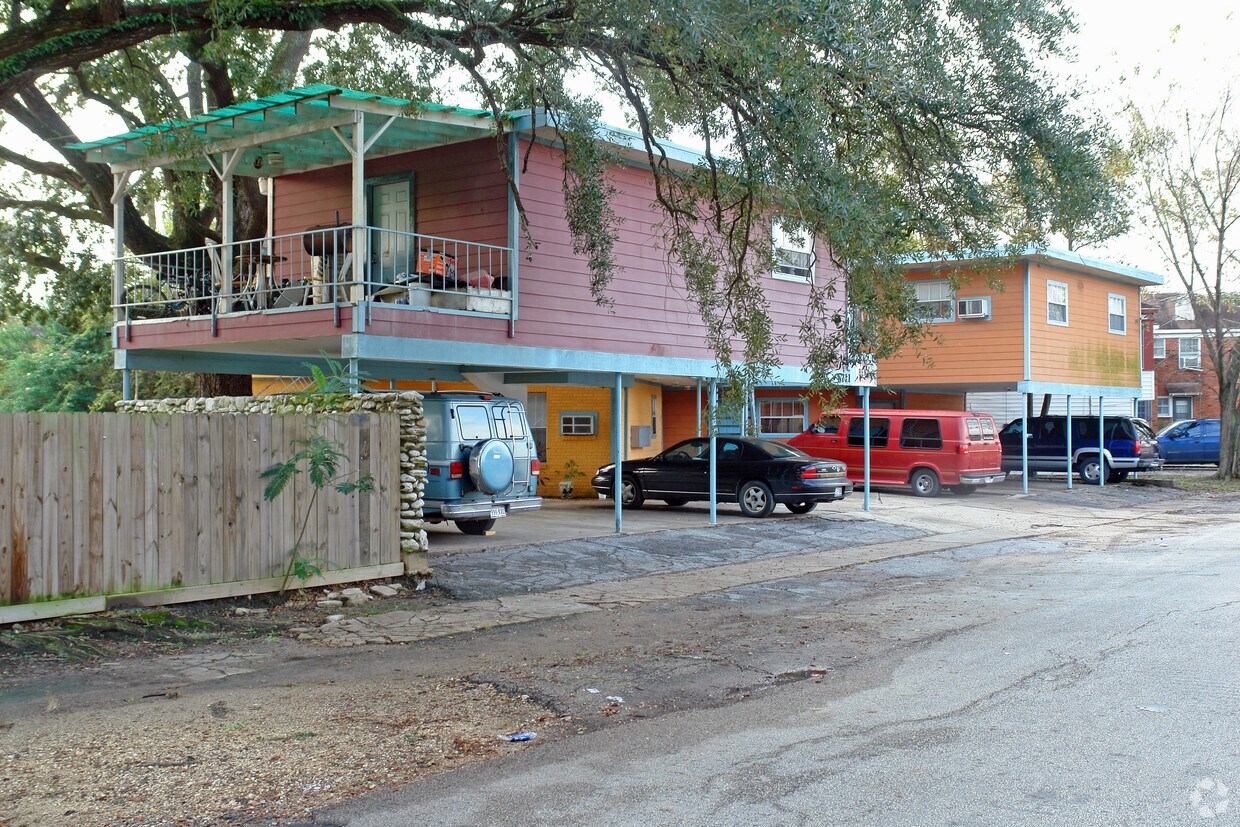 Foto principal - 1711 FOURCADE St