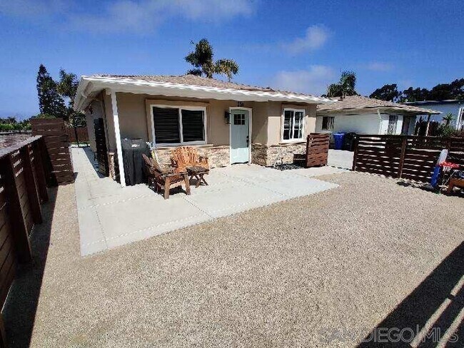 Building Photo - 234 Fraxinella St