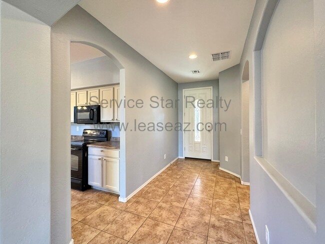Building Photo - 10264 W Los Gatos Dr