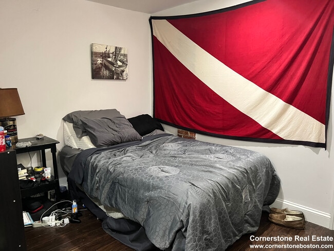 Building Photo - 9 Oswald St