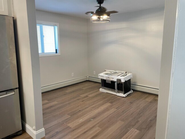 dining room - 213 N 3rd St