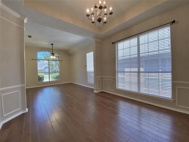 Building Photo - 10208 Napa Valley Dr