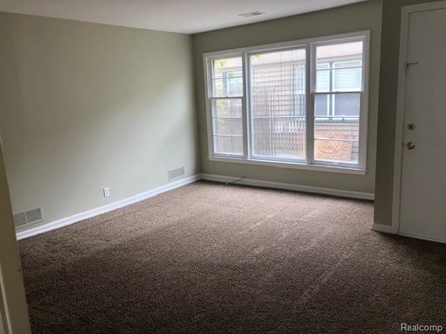 Building Photo - 744 W Mapledale Ave