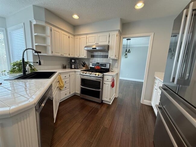 Building Photo - 5346 NW Wickiup Way