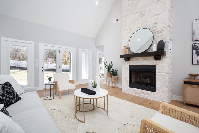 Building Photo - 110 Lincolns Way