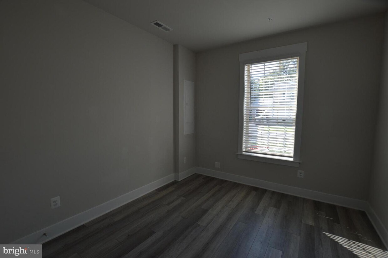 7927 Wormans Mill Rd, Frederick, MD 21701 Townhome Rentals in Frederick MD