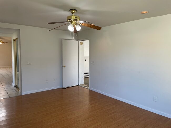 Building Photo - 13036 Sunbird Dr