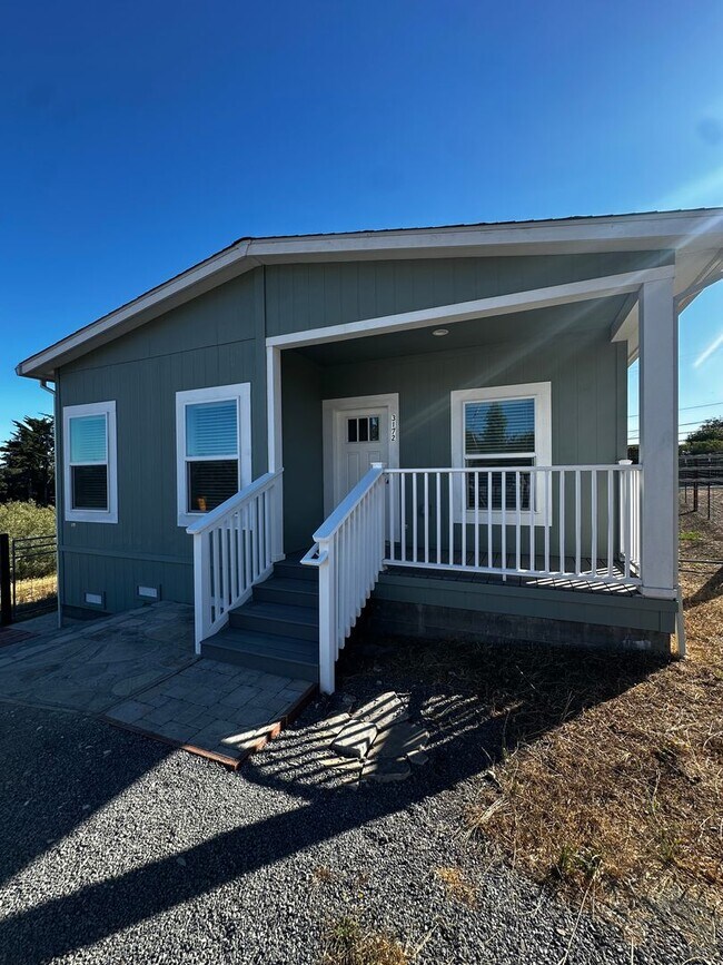 Foto del edificio - New 2 bedroom home located in rural West C...