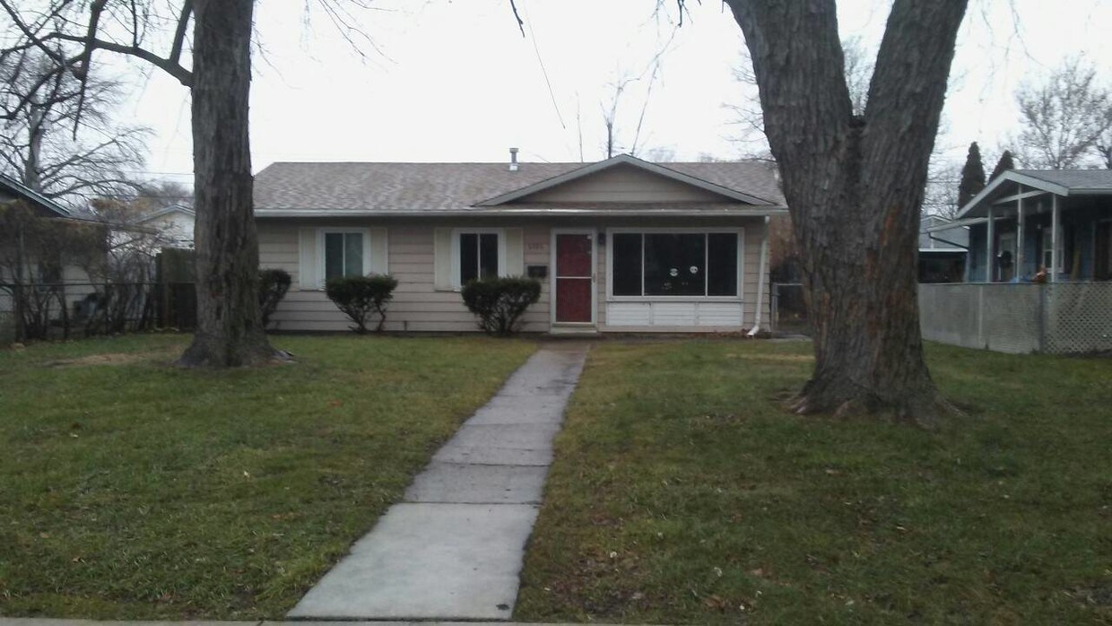 Primary Photo - 6336 Nebraska Ave