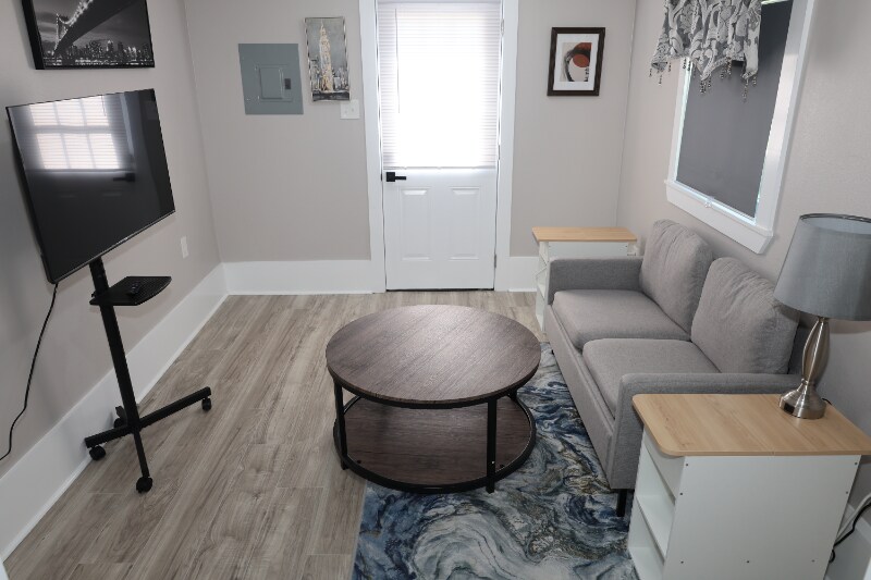 Foto principal - 4119 Lasalle St