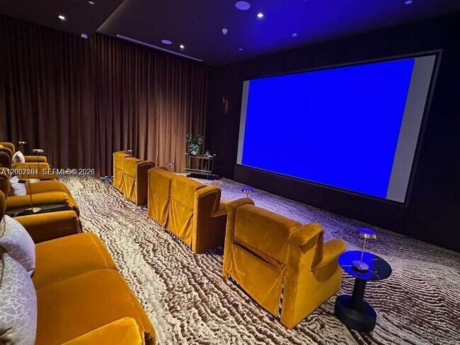 Foto del edificio - 77 SE 5th St