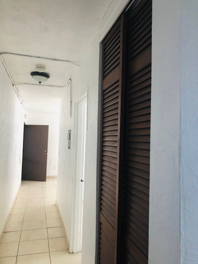 Foto del edificio - 850 NW 4th Ave