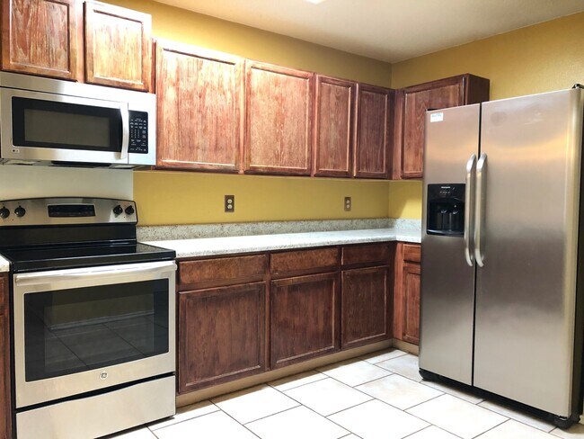 Building Photo - 3718 Wetmore Ridge