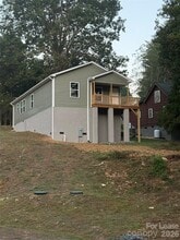 Building Photo - 509 Bonner St