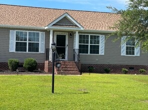Building Photo - 116 Deer Tree Dr