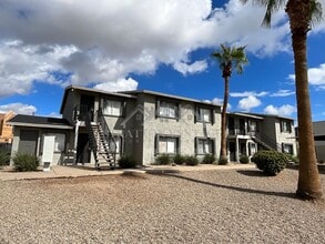 Building Photo - 2104 E Eugie Terrace