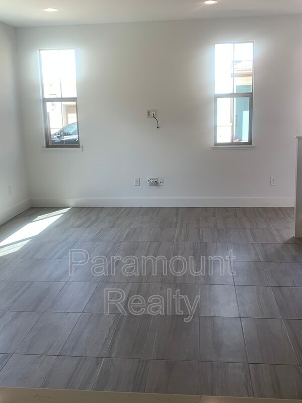 10 Piazza St, Mountain House, CA 95391 House for Rent in Mountain