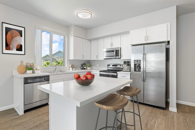 1 Bedroom - Kitchen - Gateway Station Apartments