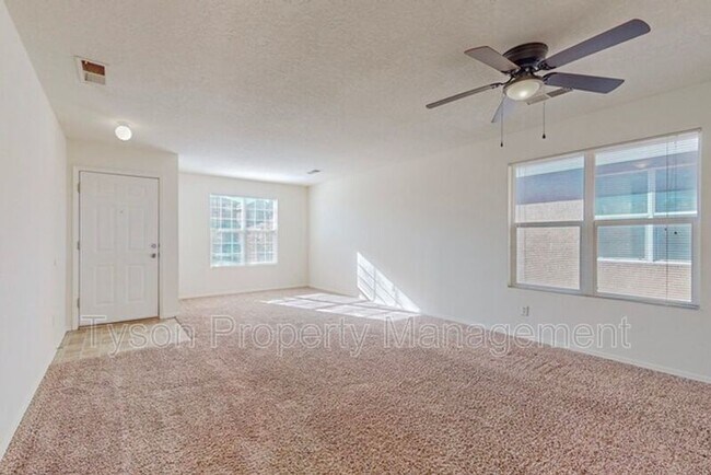 Building Photo - 7467 Snowy Egret Pl NW