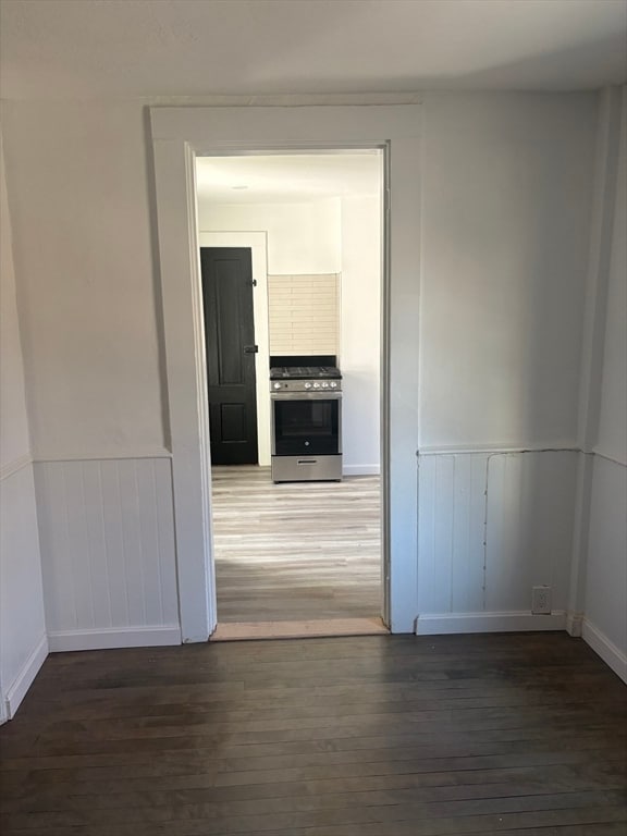 Building Photo - 34 Walnut St