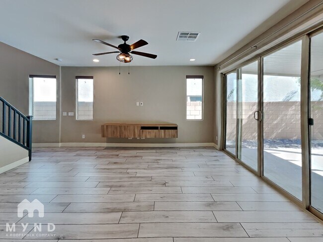 Foto del edificio - 9941 Rams Leap Ave