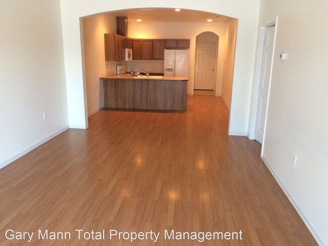 Building Photo - 2 br, 2 bath House - 930 Alderwood Drive #A