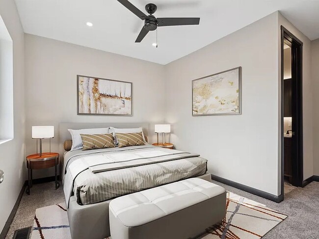 Building Photo - South Grandview