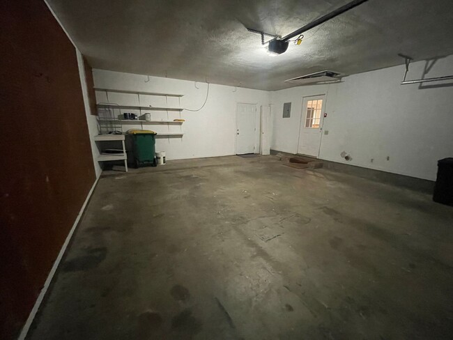 Building Photo - 3/2 Home for Rent in Ridgeland!