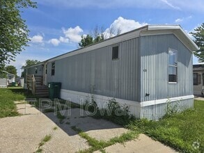 Building Photo - 700 W Ridgeway Ave
