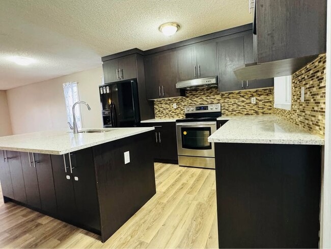 Building Photo - 15 Falmead Rd NE