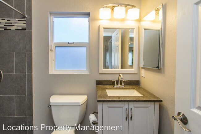 Foto del edificio - 2 br, 1 bath House - 2438 10th Avenue