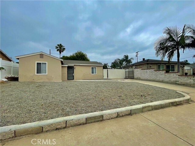Primary Photo - 11424 Marquardt Ave