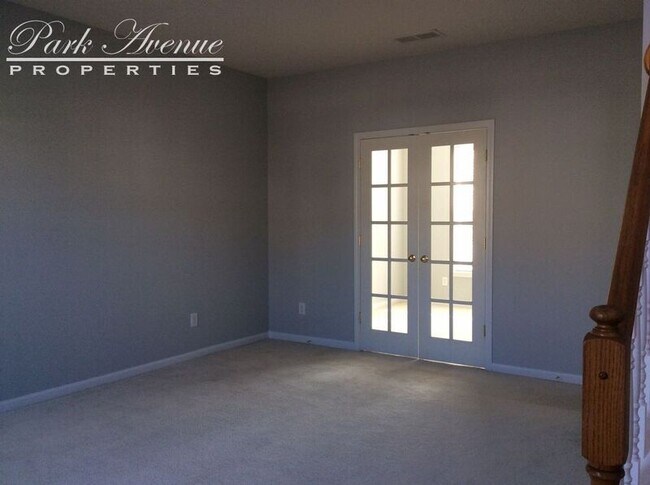 Building Photo - 7713 Noland Woods Dr