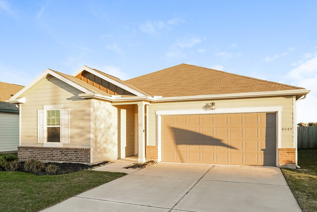 Foto del edificio - 4049 Fringe Tree Ln