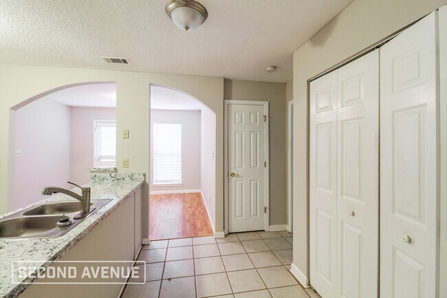 Building Photo - 701 Addy Cove